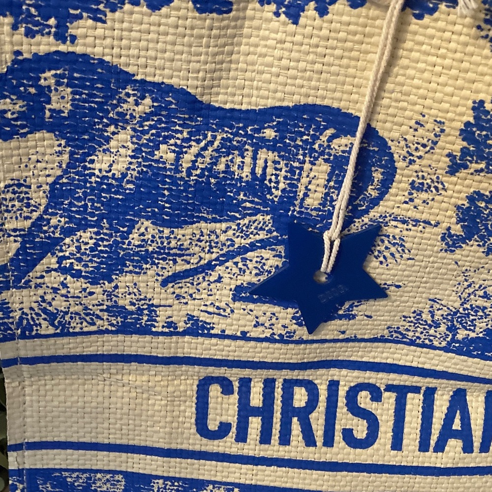 CHRISTIAN DIOR DIORIVIERA Blue Straw Tote with Star Charm NWOT - Picture 3 of 10